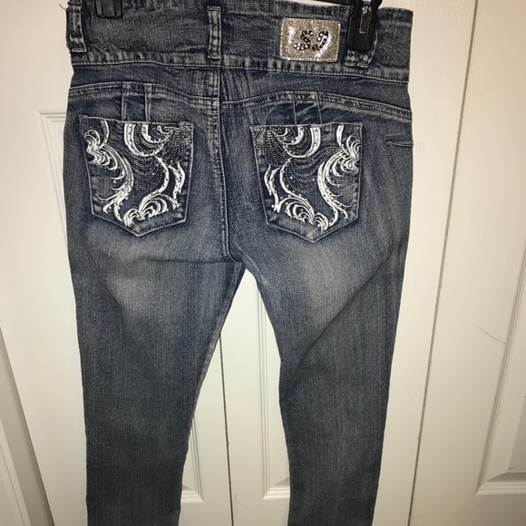 Colombian jeans. fit great in all the right places - Picture 4 of 5